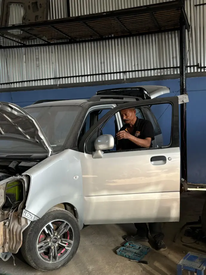 Vehicle inspection by workshop repairer